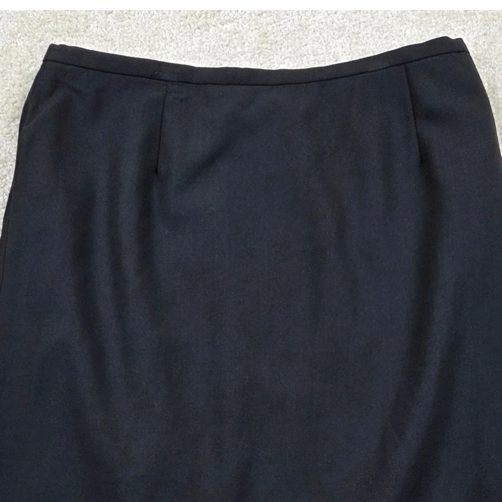 Black Pencil Skirt Size 10 Wool Blend Lined Back Vent Office 21.5